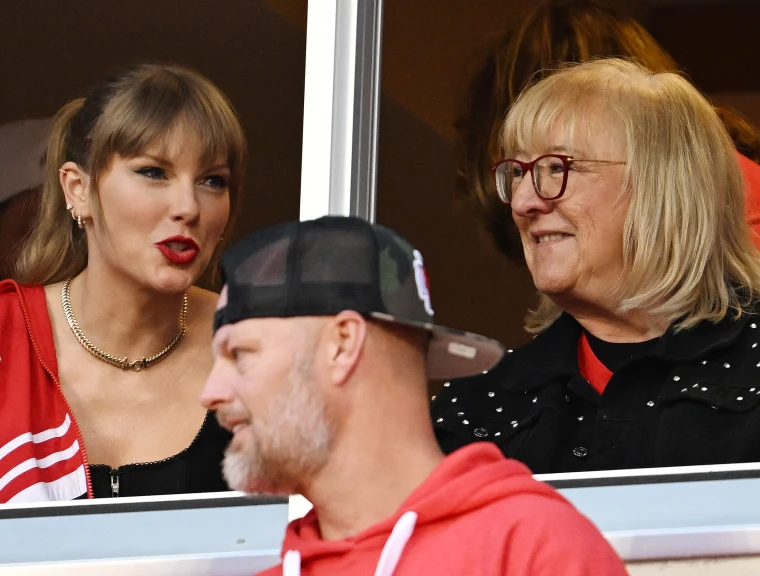Taylor Swift attends Kansas City Chiefs game to Cheer on Travis Kelce, One Day After Her ‘Eras Tour’ Premiere